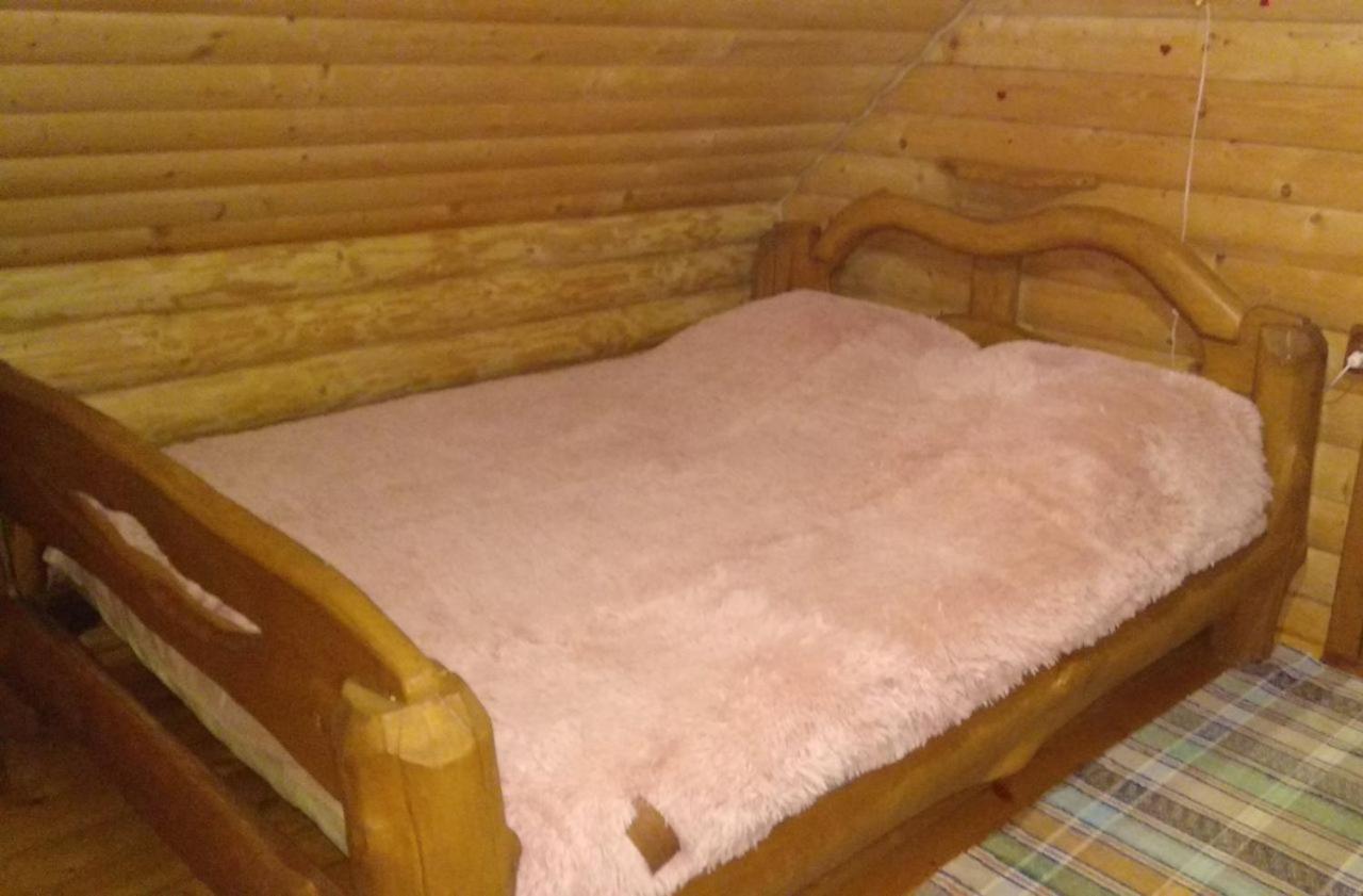 у медовому раю Будинок відпочинку *